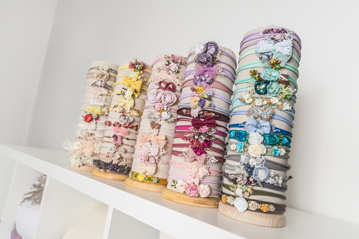 Newborn čelenky - rekvizity v ateliéru